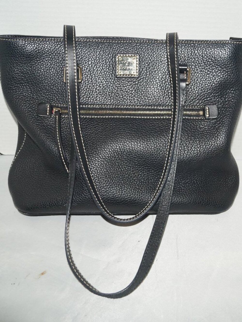Dooney & Bourke Black Pebbled Leather Tote Bag Shopper Red Iner Gold Hardware EC